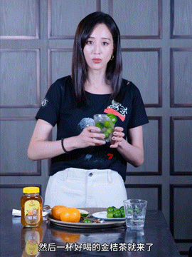 #张钧甯说金桔茶和默杀更配# 张钧甯在电影《默杀》绝对是有着非常精彩的演绎！就问