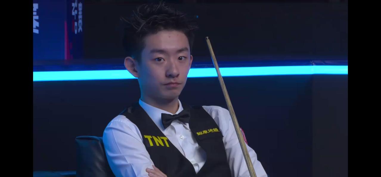 吴宜泽打出“四连鞭”逆转常冰玉，晋级世界公开赛32强


北京时间3月17日上午