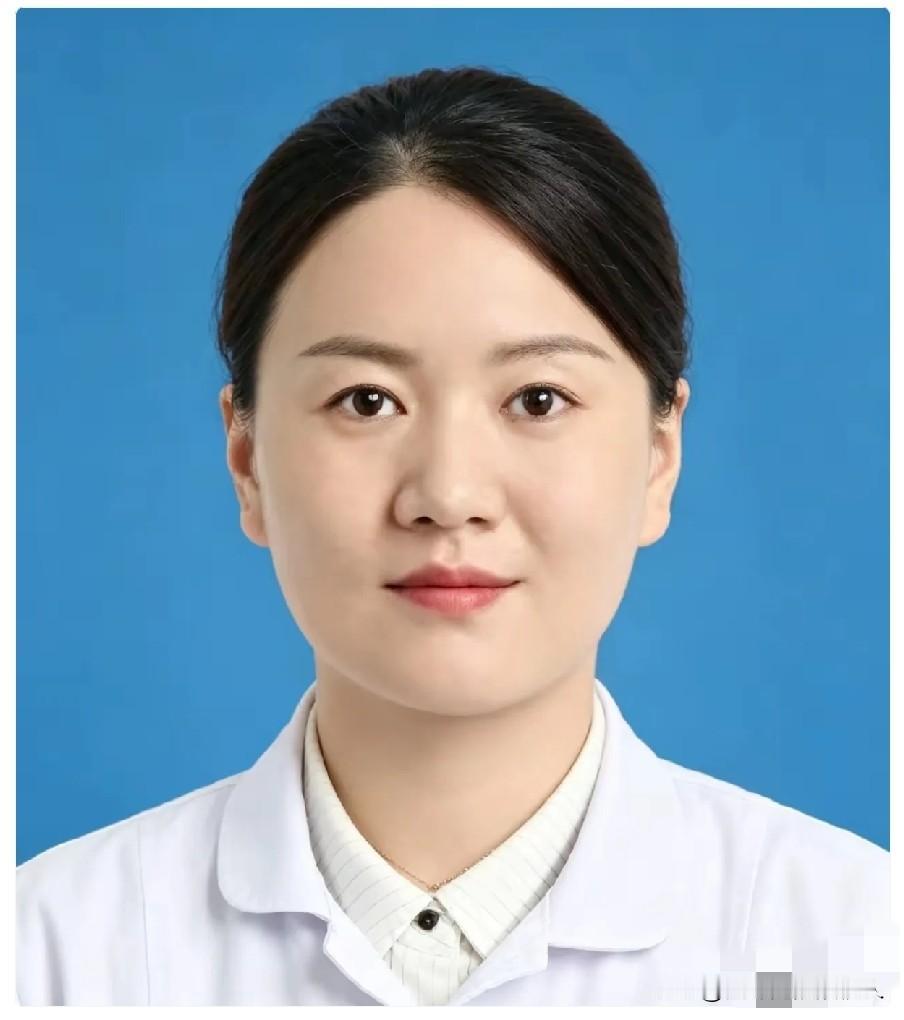 让人敬佩！
38岁河南女子赵听听丧夫后带11个月大幼子和婆婆奔赴上海谋生，整整十
