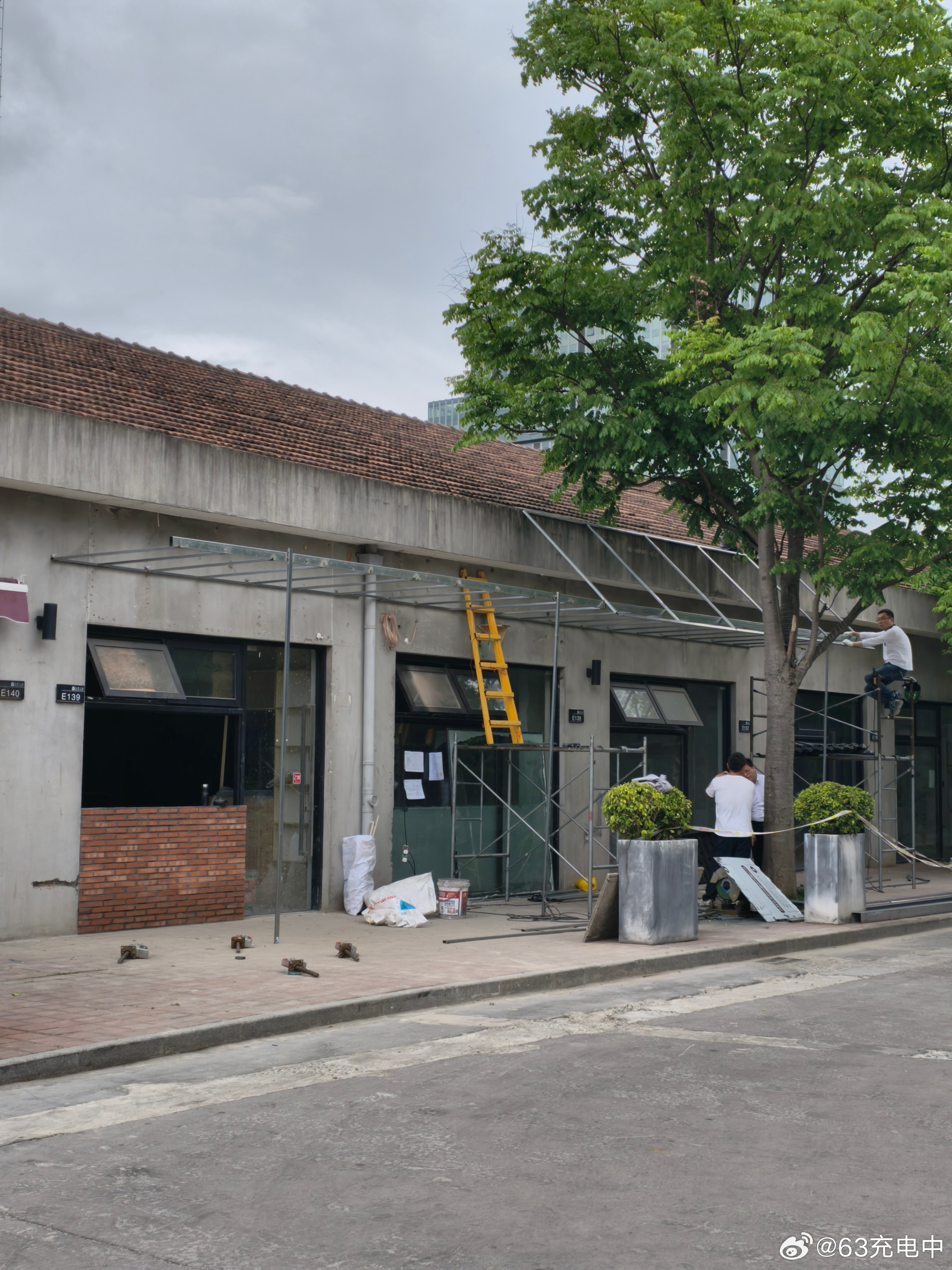 最近园区里装修入住的商铺、工作室越来越多了🥲 