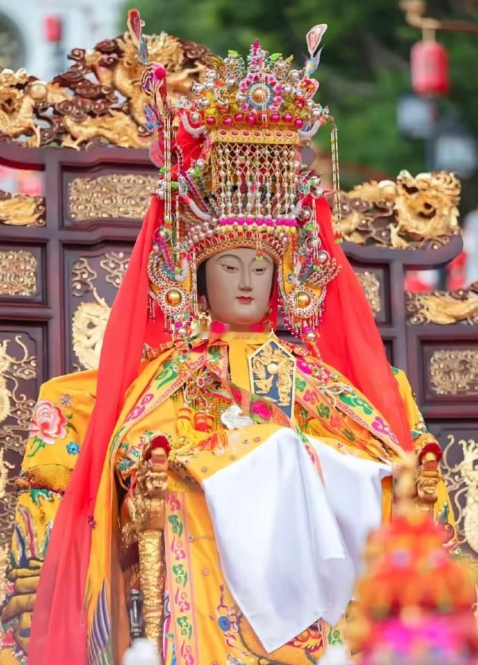 刷到妈祖别划走！难得福缘撞满怀，静心许愿，全年顺风顺水🙏 