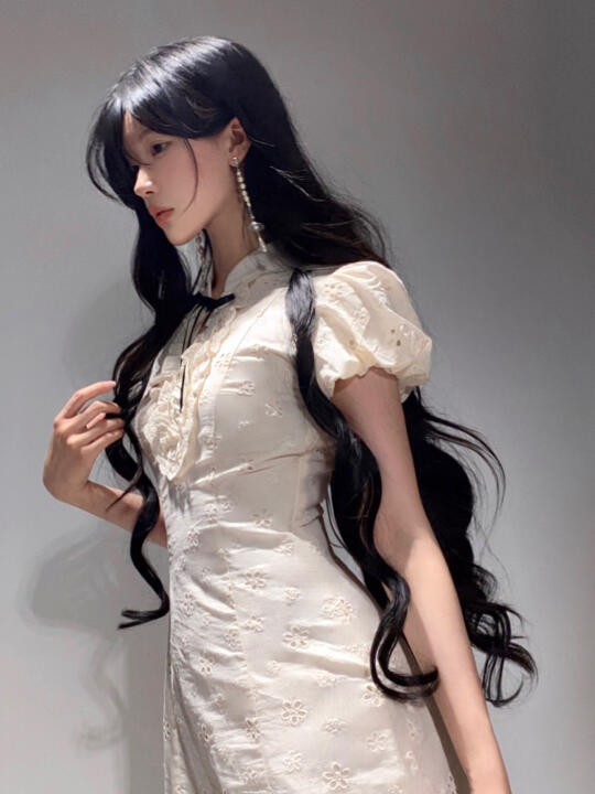 ⁺⊹ 𝒿𝒶𝓈𝓂𝒾𝓃ℯ  ๋ ˚