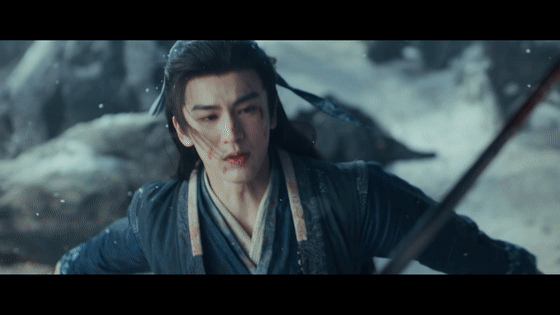 女主别宠了男主是大佬 谢征之前多次暗中帮忙，还有传递消息的鸟都能看出端倪，他的武