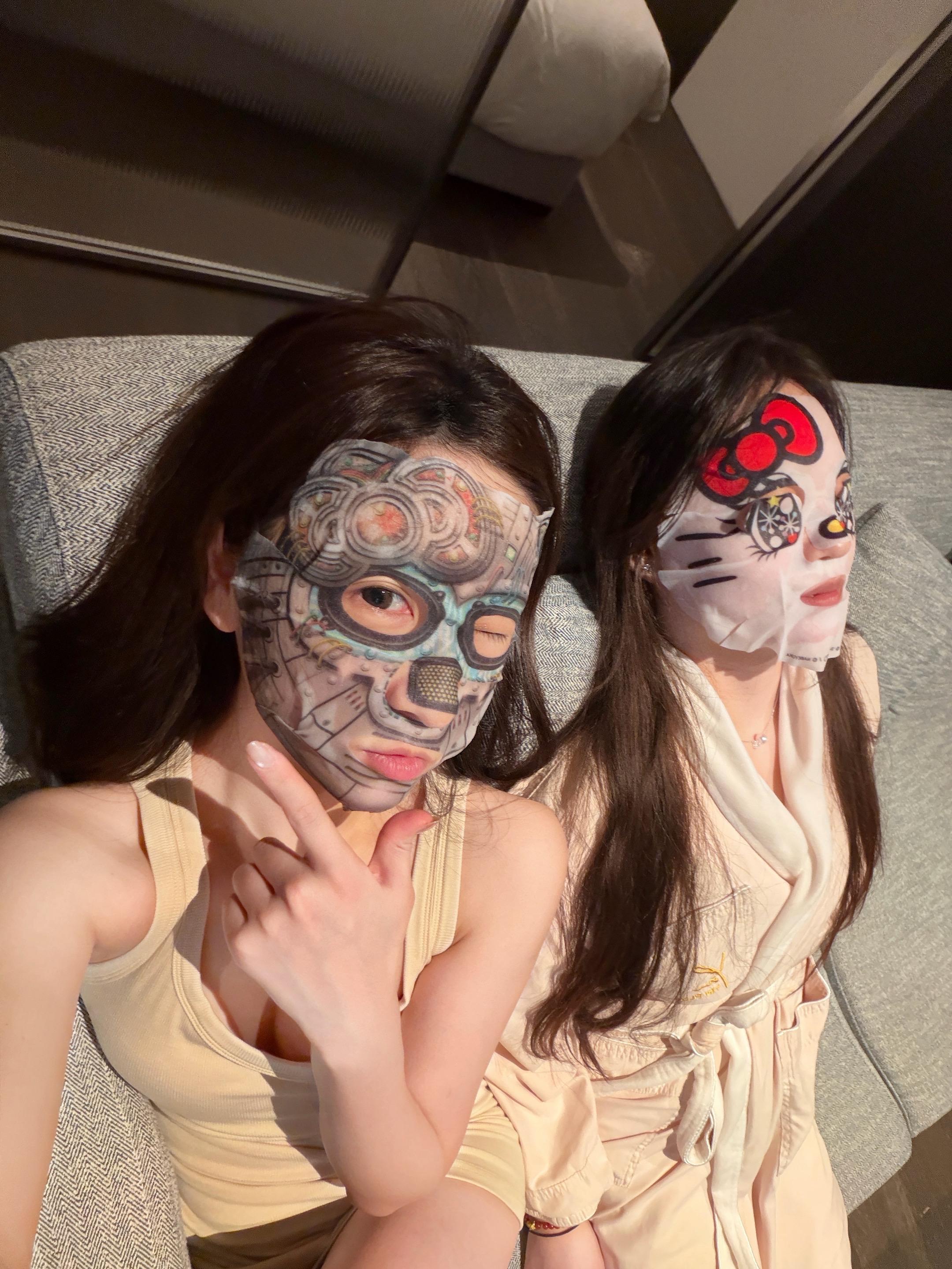 别的女生有我这么能作能犟吗 离开我谁还给你添堵？