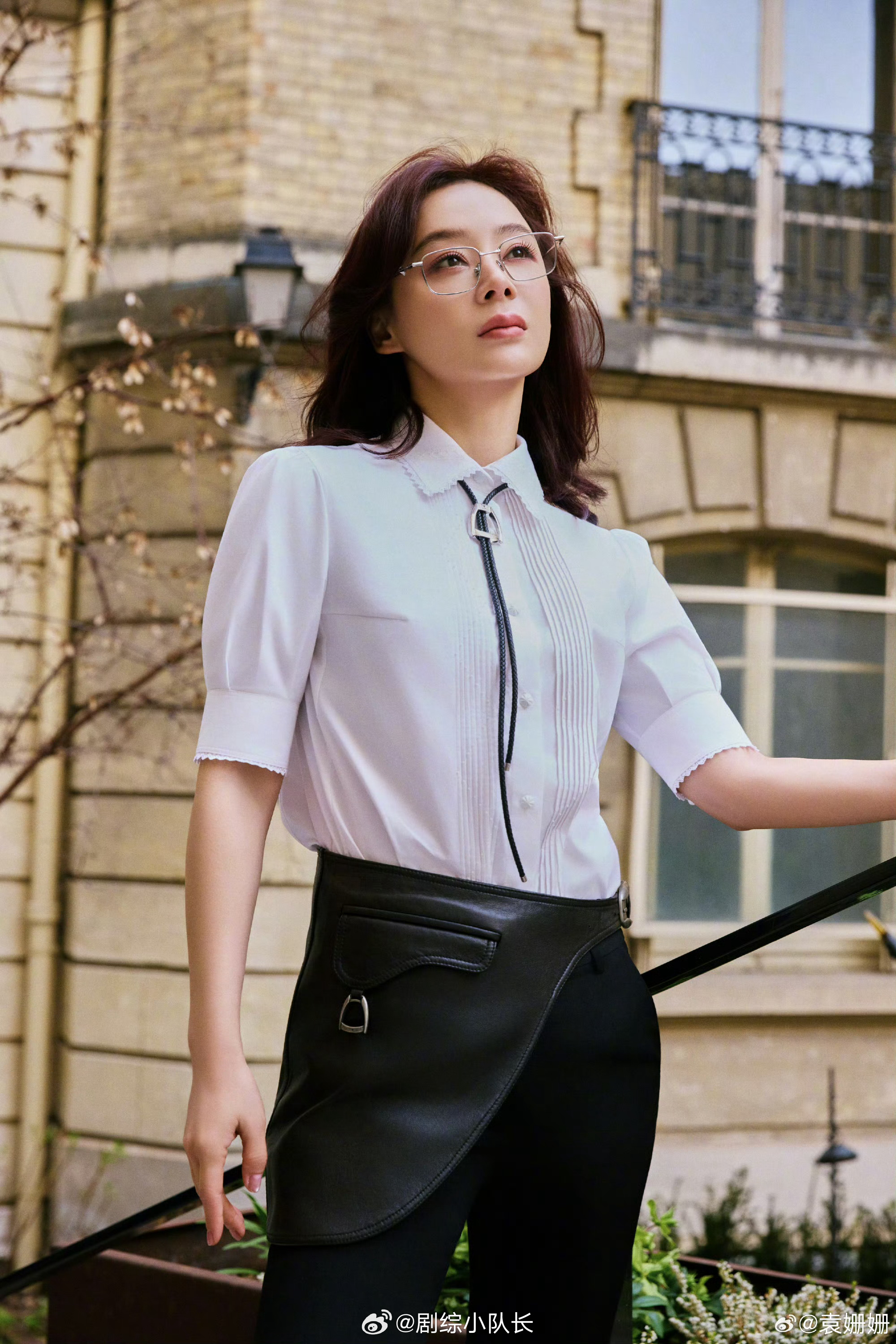 袁姗姗演技可塑性袁姗姗演恶女好适配 花儿有多温柔，白靓靓就有多带感。能把反差这么