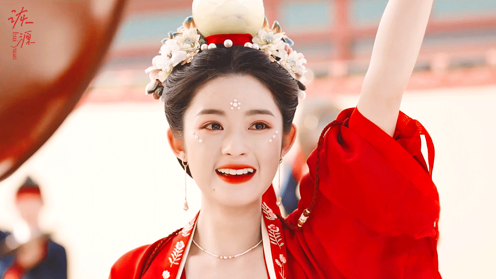 黄杨钿甜冰湖重生状态看动态其实挺抓人，黄杨之前在五福的时候也是，播出前无感，播之