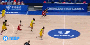中国男篮学欧洲还是学NBA都是扯淡，现实点，先学学女篮张敬一，三分能大到70%
