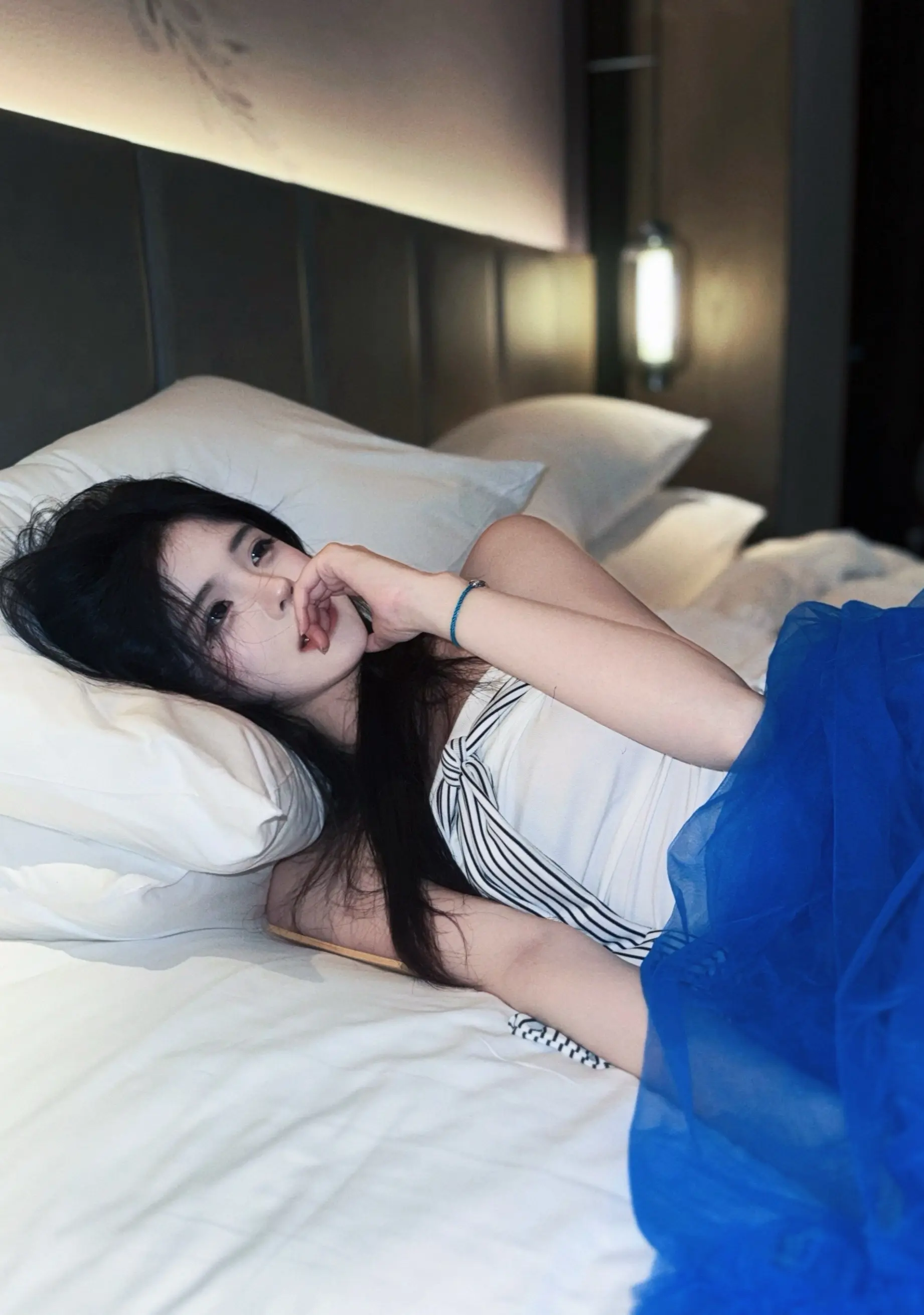 女孩，就算你是惡魔，我的整顆心也都是你。