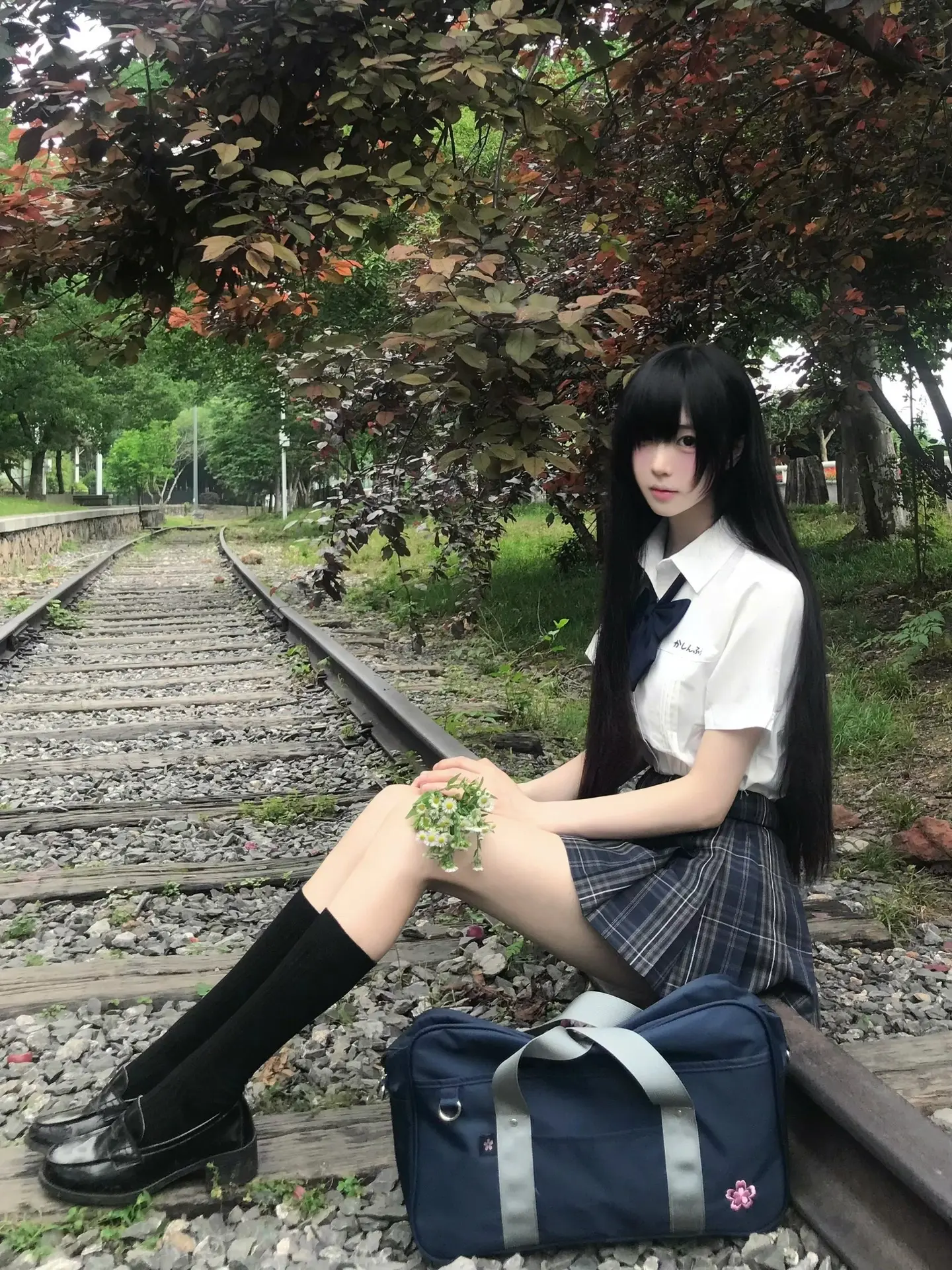 你身上悲伤的味道好呛 也许我们应该开一开窗ootd穿搭