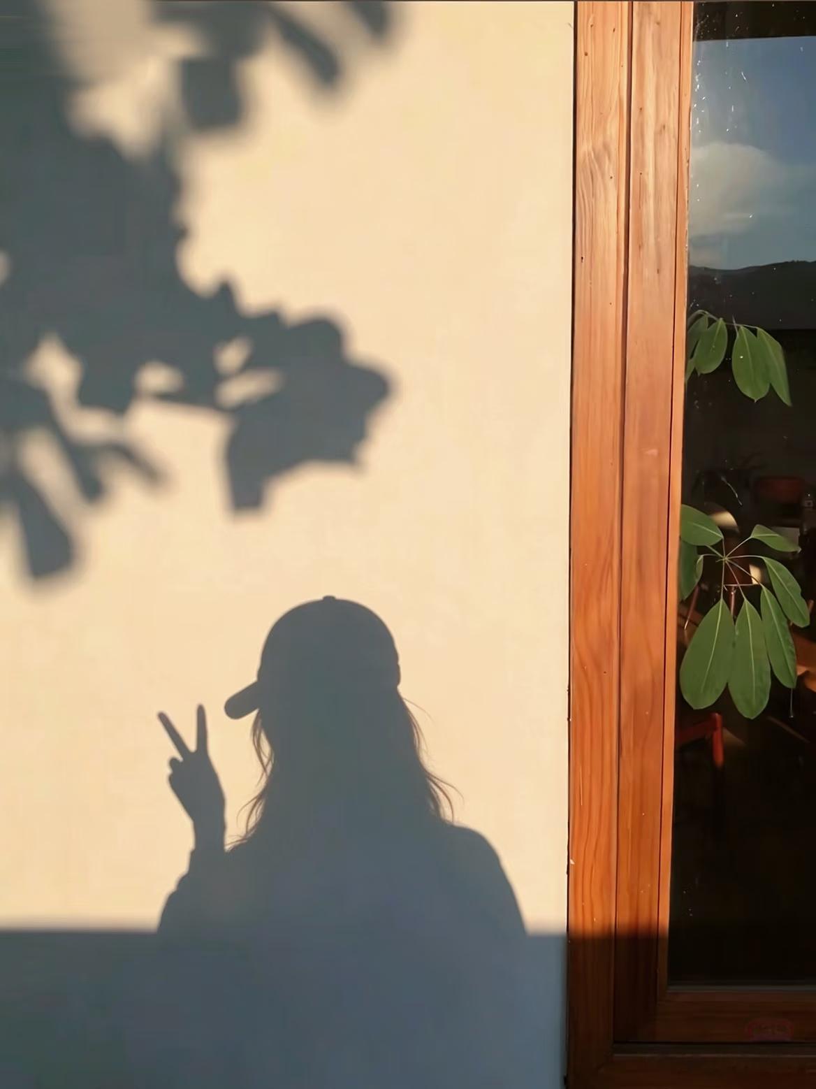 少一点目的，多一点热爱～上山就是上山，砍柴就是砍柴，做饭就是做饭，这就是快乐！如