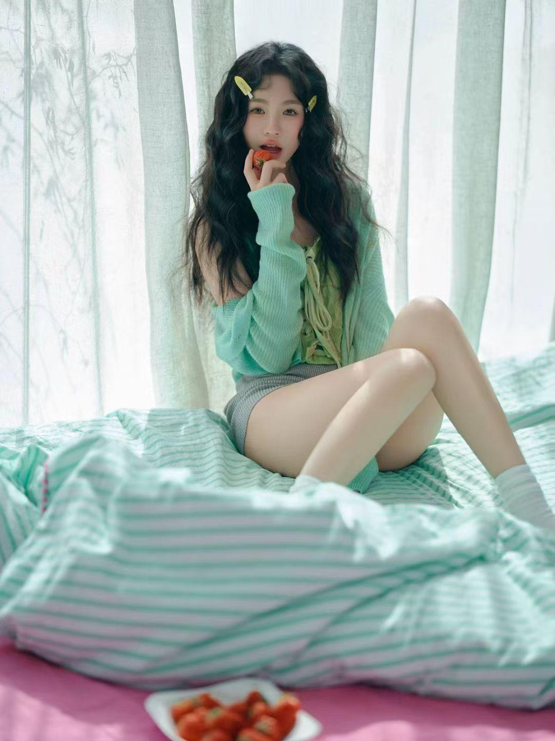 精致美女