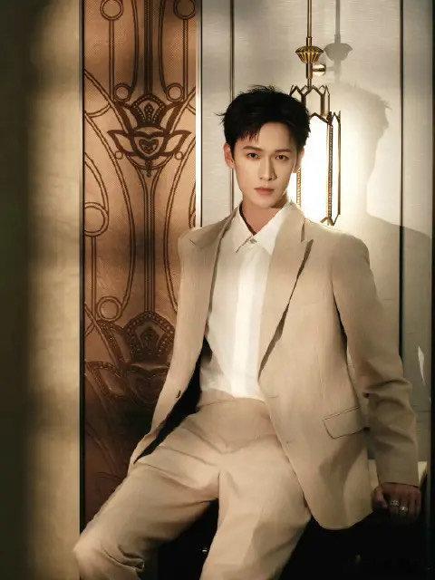剑阁闻铃男主接触李昀锐剑阁闻铃接触李昀锐🍉《剑阁闻铃》男主接触李昀锐 ​​​