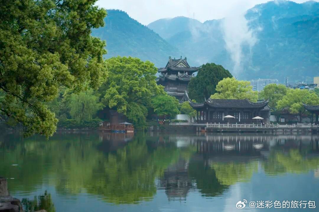 暑期出游天花板藏在浙东南，雁楠飞仙海天游廊道打通温州、台州，把六处顶流风光连成一