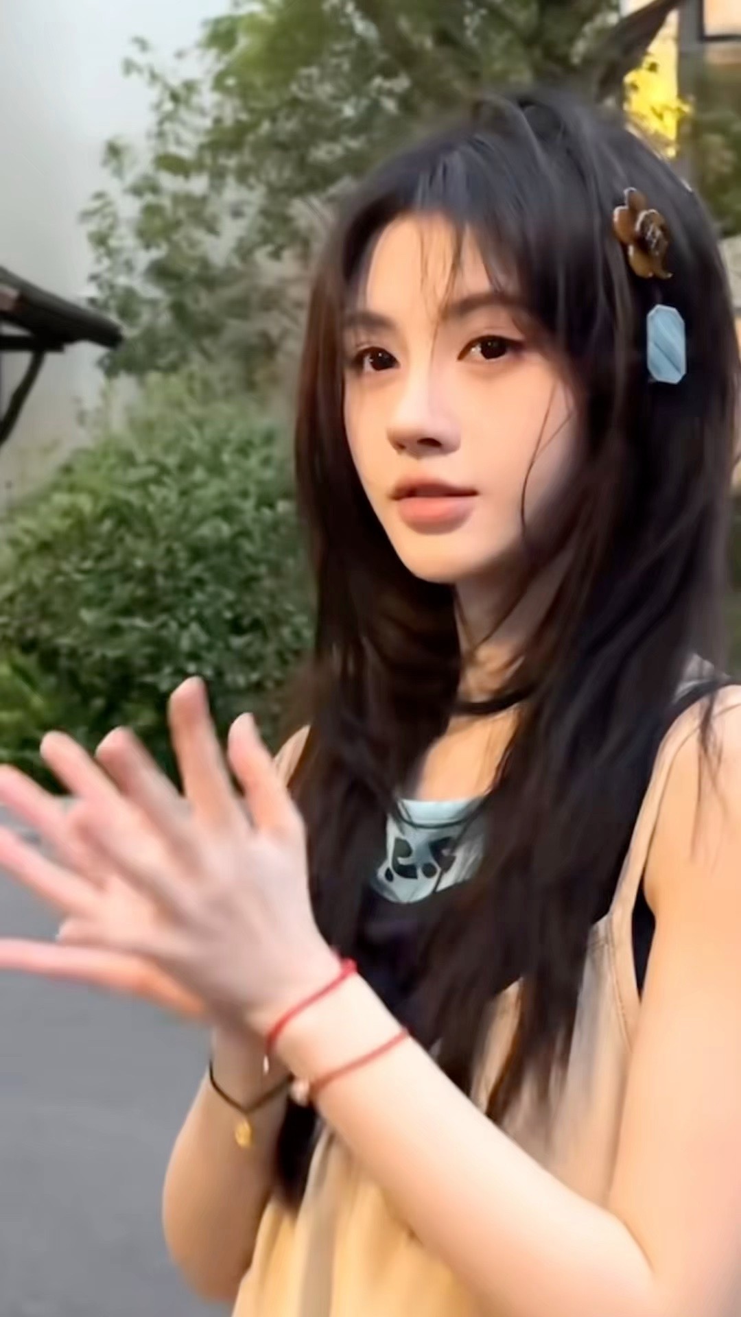 鞠婧祎好萌 ​​​