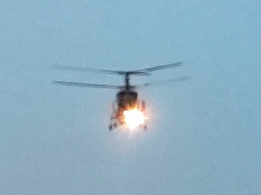 海空雄鹰豚豚与卡卡和Z-20F一起上舰 