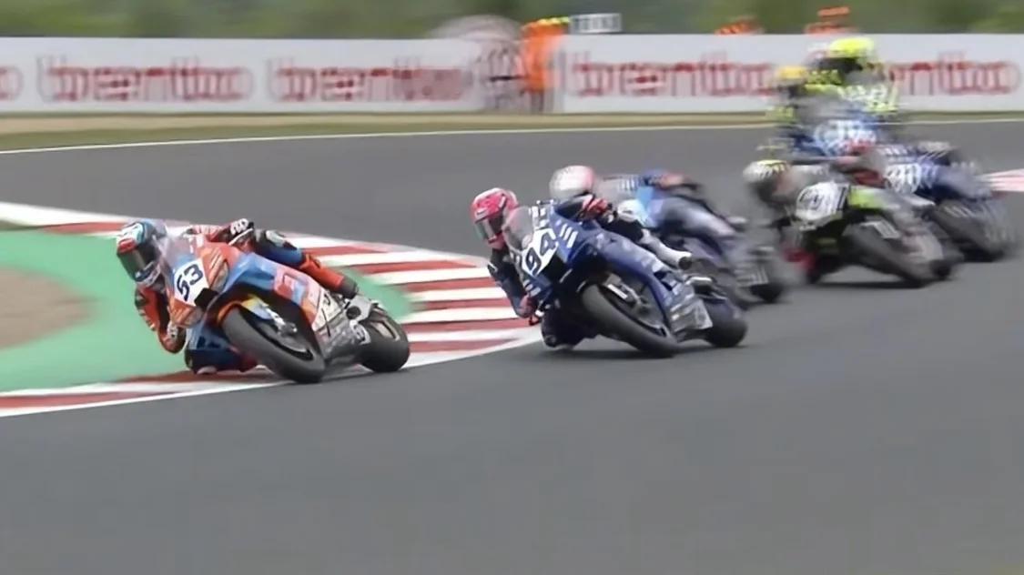 妥妥的，这是真赢麻了：“张雪机车”WSBK捷克站再夺冠