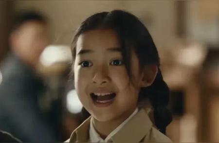 11岁小丫成剧组新宠，聂子一追梦演艺圈
哎哟，大家看看，娱乐圈这回又冒出个新星—
