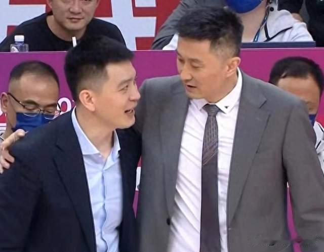 同台解说，杨鸣杜锋！CBA首战上海vs深圳，首轮10场胜负预测