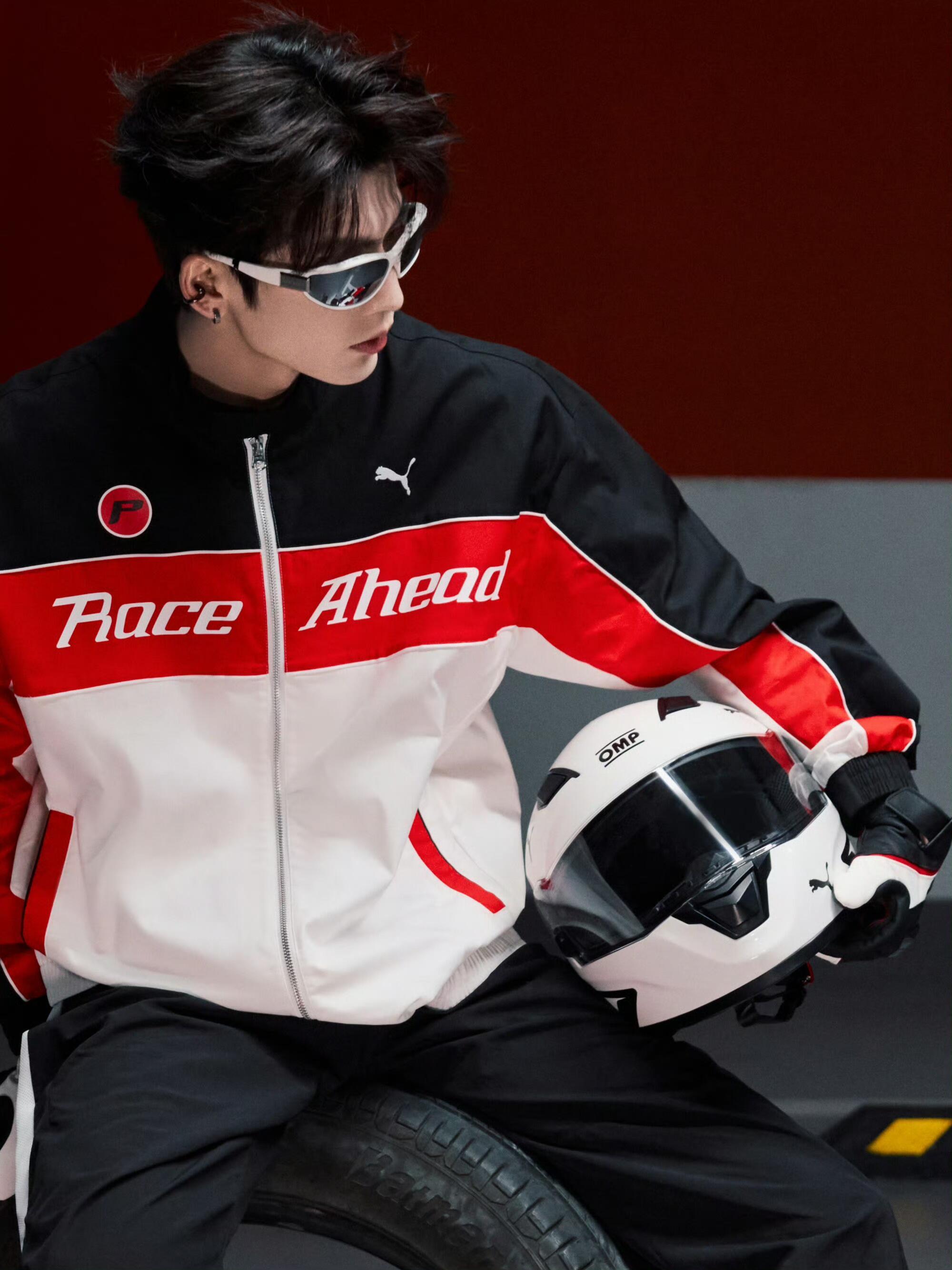 张凌赫这个赛车服帅飞了！ 就这个赛车风好酷