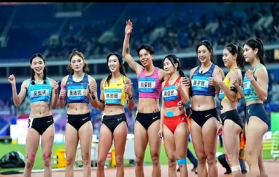 全运会女子田径8人，除了刘景扬一个女汉子，7人都是大美女。她们身材一级好，林雨薇