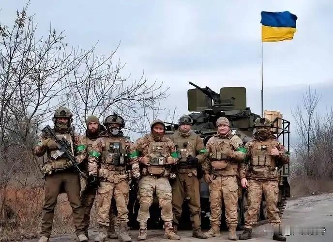 俄罗斯给出停火条件，乌军必须撤离乌东四个地区，当然这只是停火条件之一，实际上俄罗