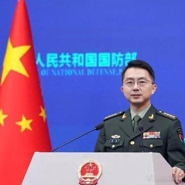 《回顾：国防部称呼发生改变，台军一夜成匪？岛内士兵的父母，是真慌了。国防部突然将