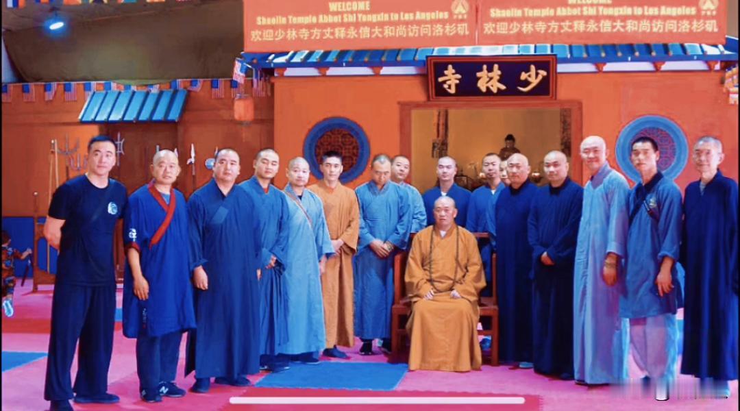 释永信顶级功夫代言人，有头脑，会赚钱，旗下少林品牌遍布各个领域。在少林这个层次无