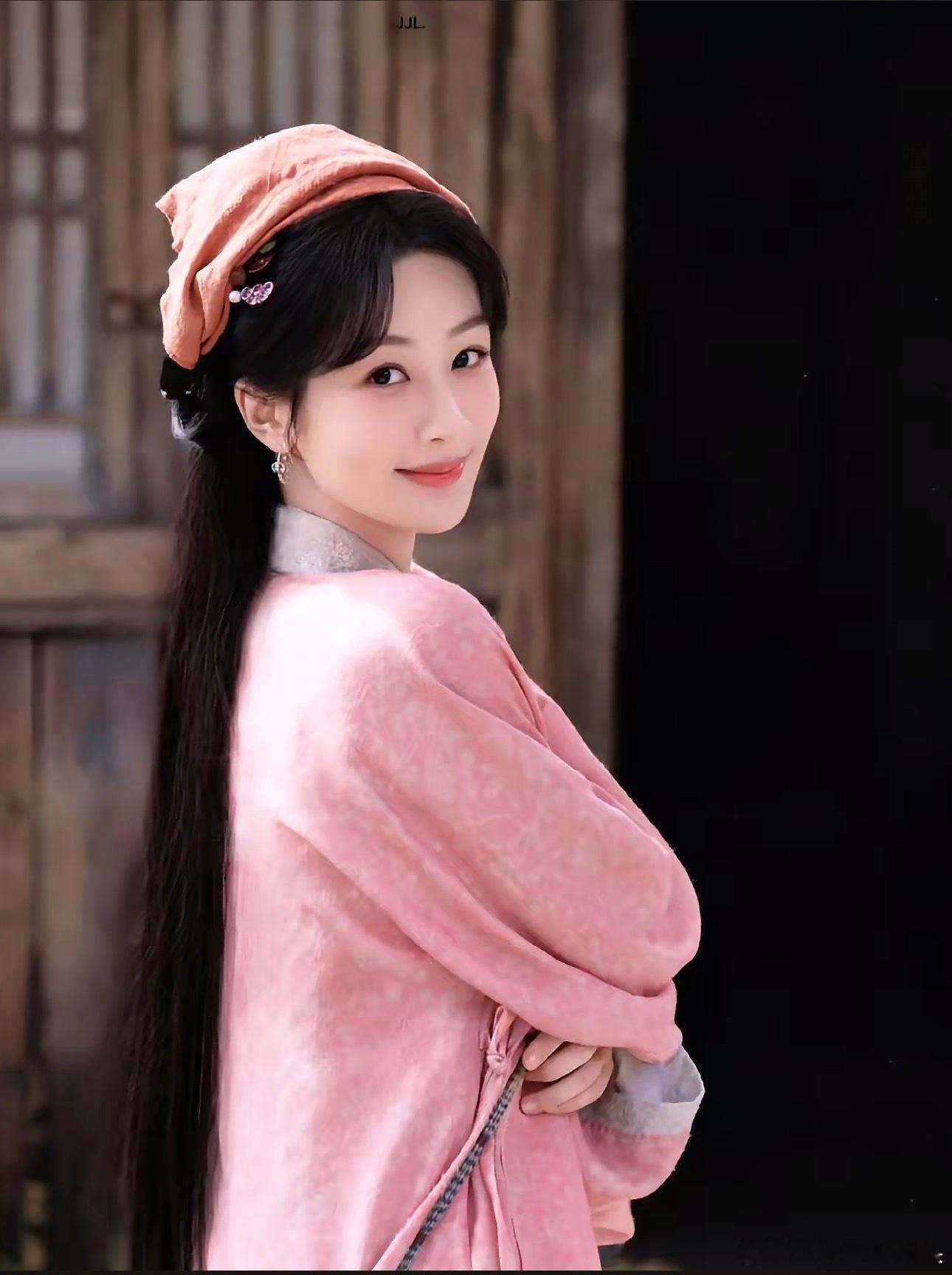 杨紫又一个人生角色出现了 杨紫《家业》里的李祯也太有力量了！从风雨飘摇中撑起一方