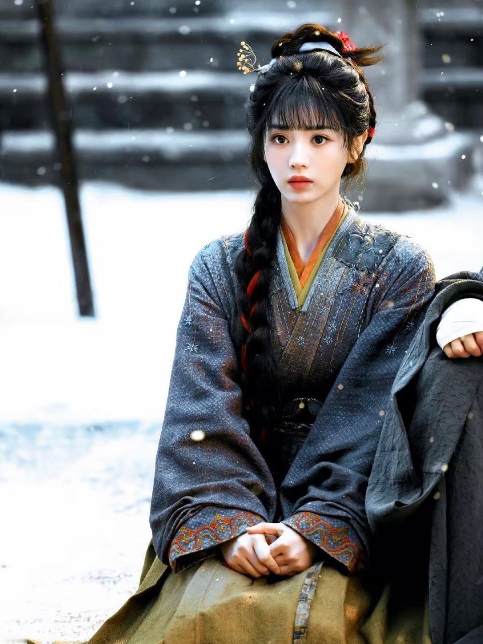 曝田曦薇飞升曝项目会优先找田曦薇  狐厂新文章提到田曦薇：10个项目里有8个会找