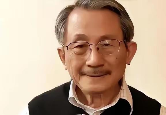 我国核武器专家张宪义带着机密携全家“叛逃”美国，不料，28年过去了，他竟然在采访