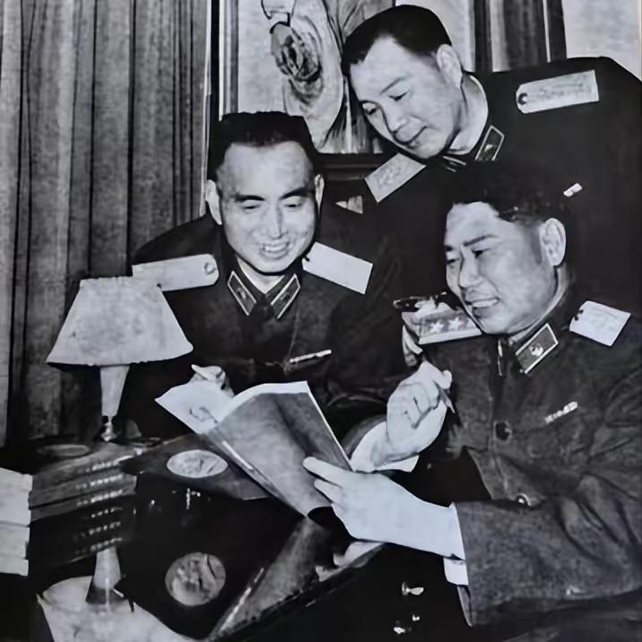 1972年，沈阳军区司令部收到一封人事调令，通知一位老将即将到任，担任军区副司令