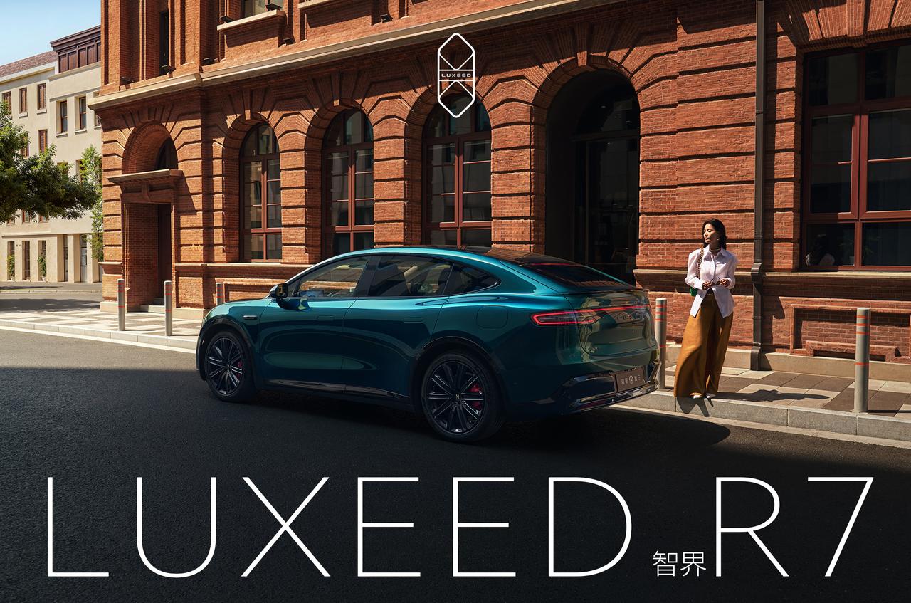 曾几何时，空气悬架、主动防倾、爆胎稳定等高端底盘技术，只出现在百万级豪华车上。如