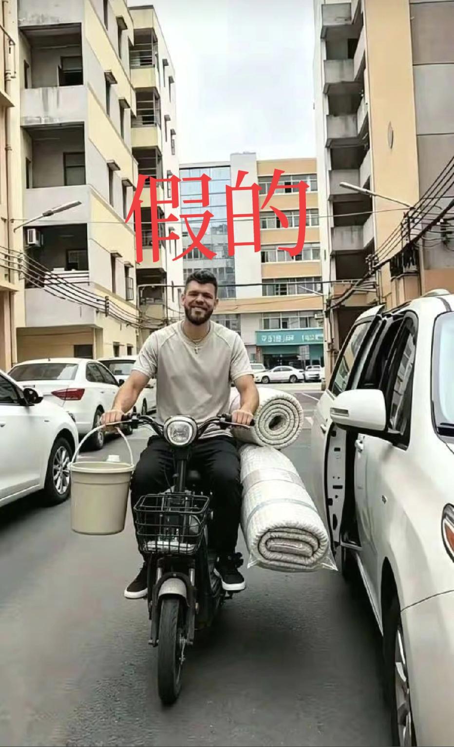 辟谣！这些都是虚假图片。通过Ai软件制作。今天广东宏远已经和大外援拉科塞维奇签约