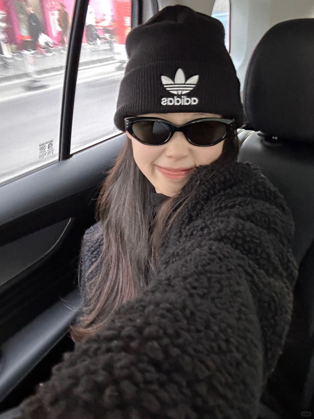 adidas这个帽子好好看！！