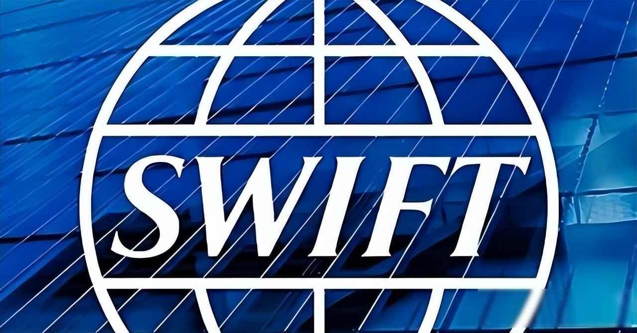 张维为一句话引爆舆论，美军航母真撑不住了？大国较量早不在甲板上

这话不是凭空说