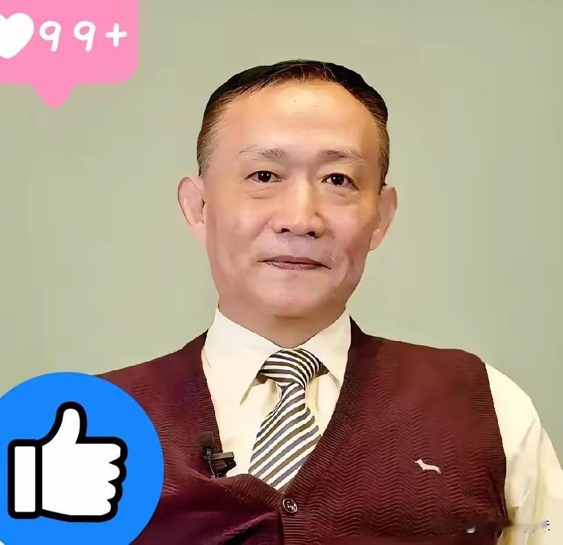 卢麒元这回真是把桌子给掀了，直接点名“十五五”里那些想搞私有化的苗头。
​​说实