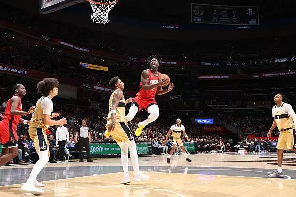 面对奇才，芬尼-史密斯全场出场26分58秒，投篮6中2，三分线外1中1，得到了5