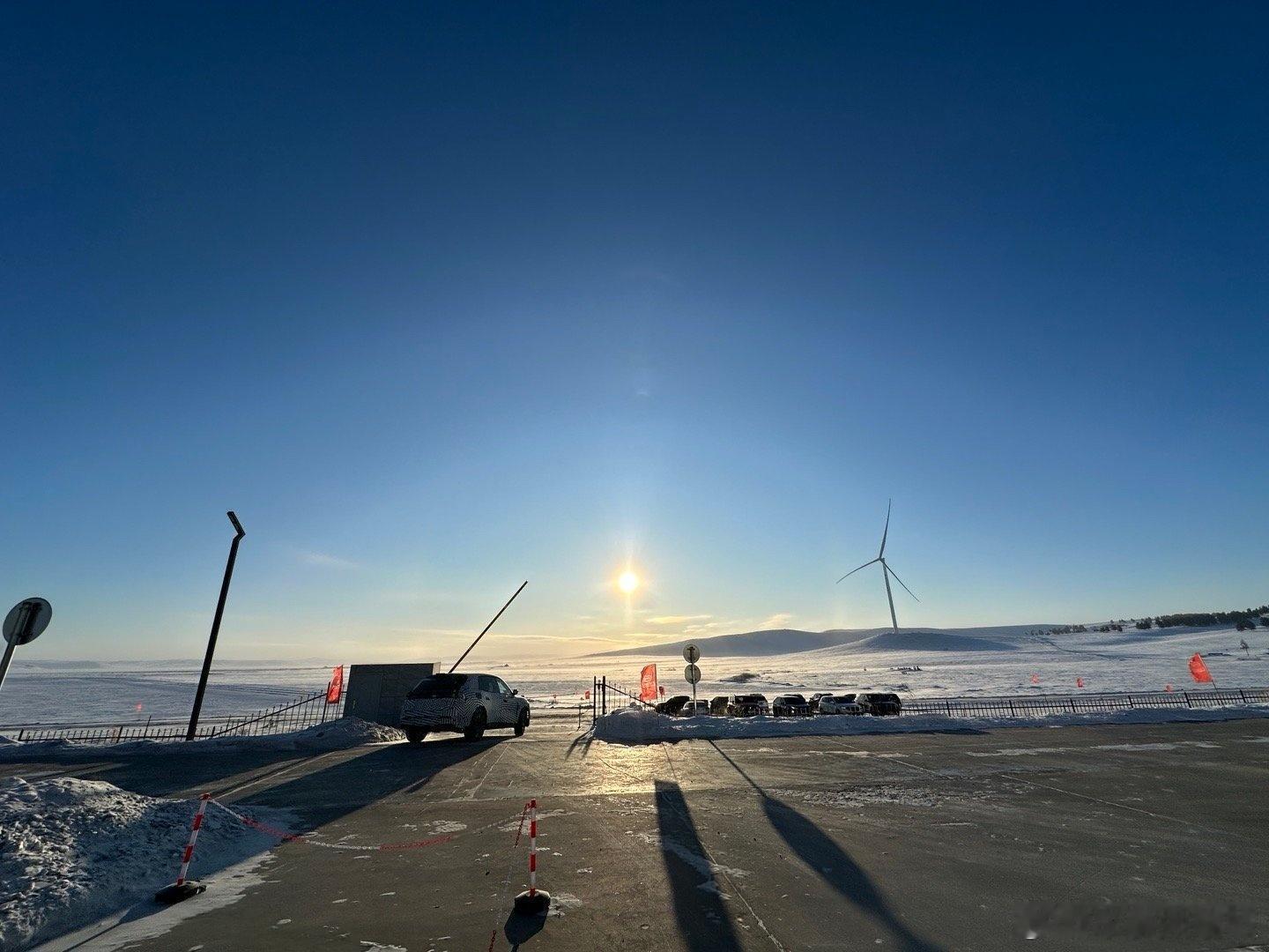 贾跃亭发布人形机器人 像广汽这种老实人笨模式，怎么干得过这种“营销大师”什么每一