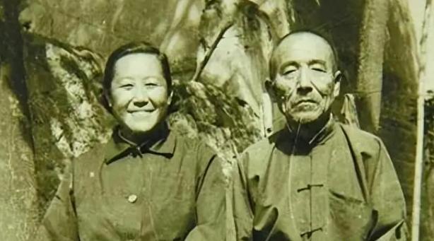 1971年，一老农民贪便宜，娶了一个不要彩礼的懒老婆，懒老婆不会做饭，也不答应同