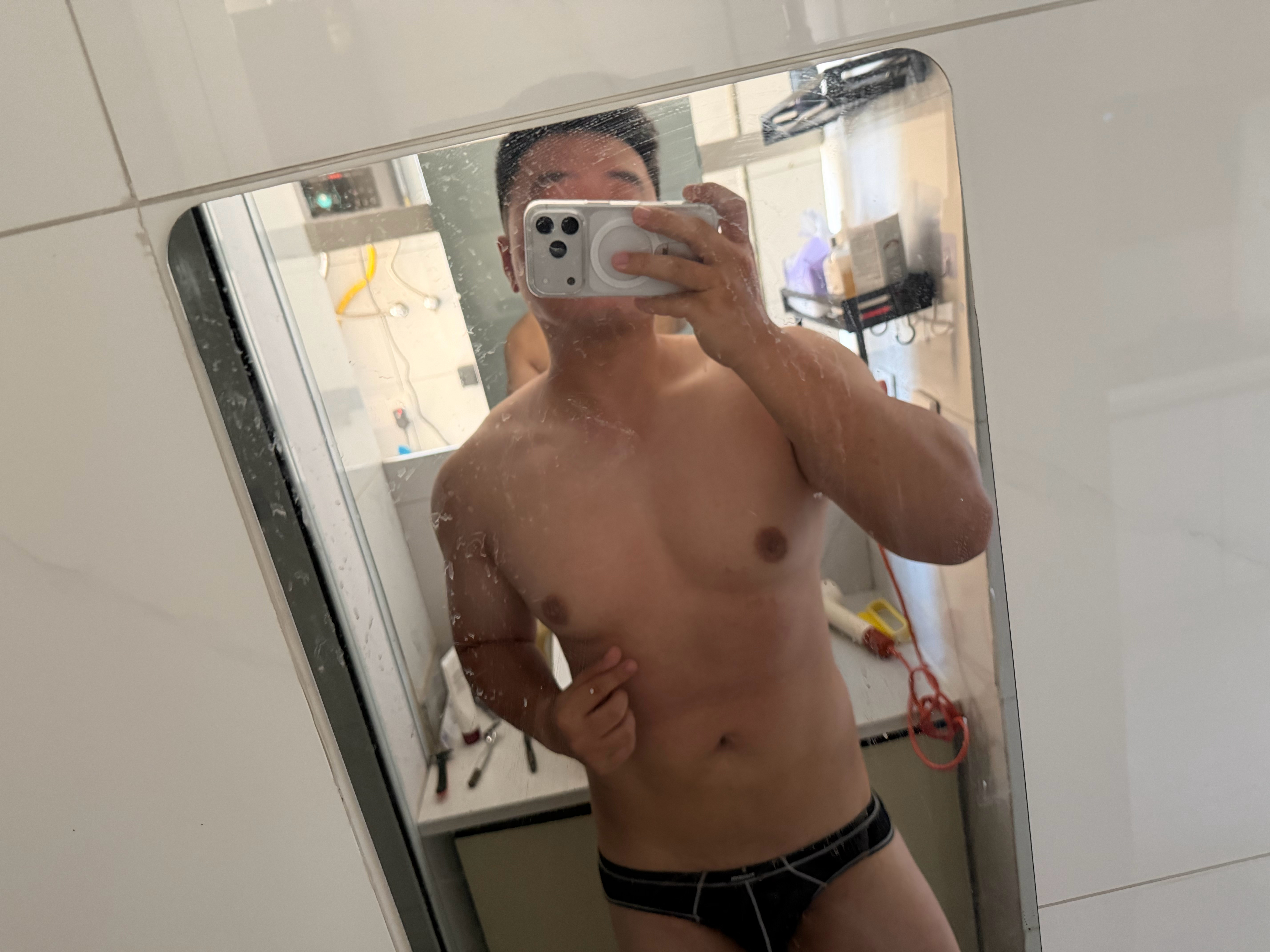 摸您呀。终于到周五啦希望赶紧好起来 