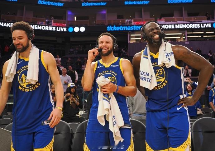 克莱：追梦是我最亲近队友 库里排第二克莱汤普森在直播中谈NBA生涯最好队友时说道