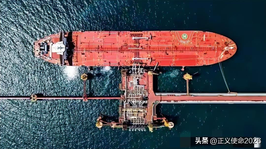 俄罗斯装钱的麻袋都不够了，每天多挣500亿，四年战争，一朝回血
谁也没想到，打了