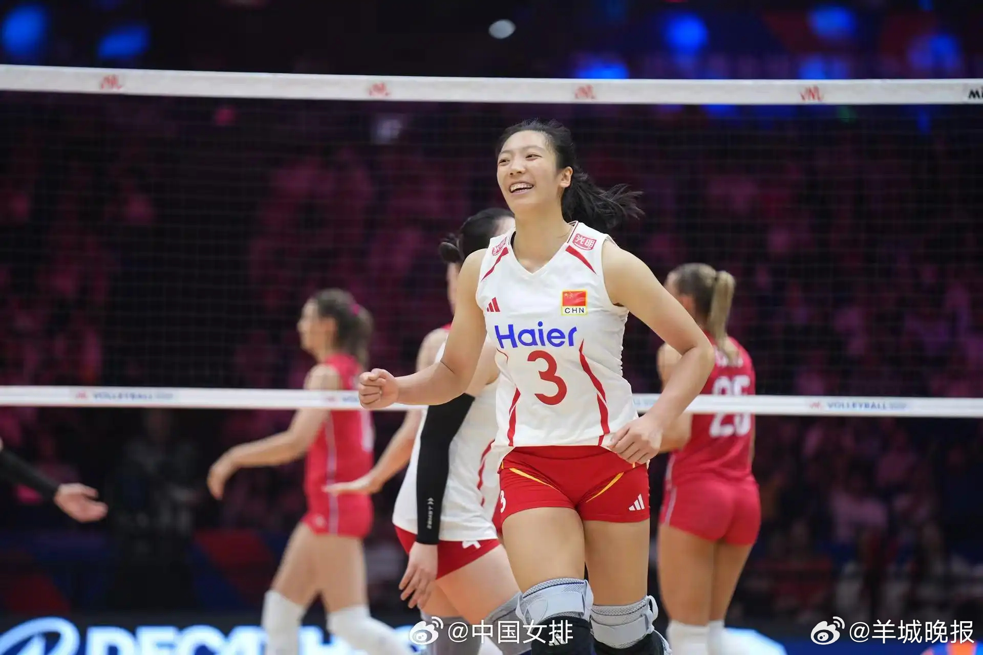 【#中国女排3比0塞尔维亚#】#世界女排联赛# 6日，世界女排联赛南京站第三轮，