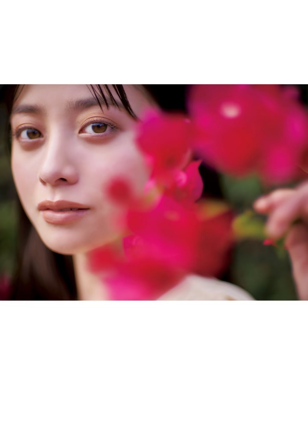 日娱新闻桥本环奈 桥本环奈 写真集《カレイドスコープ》part4。 