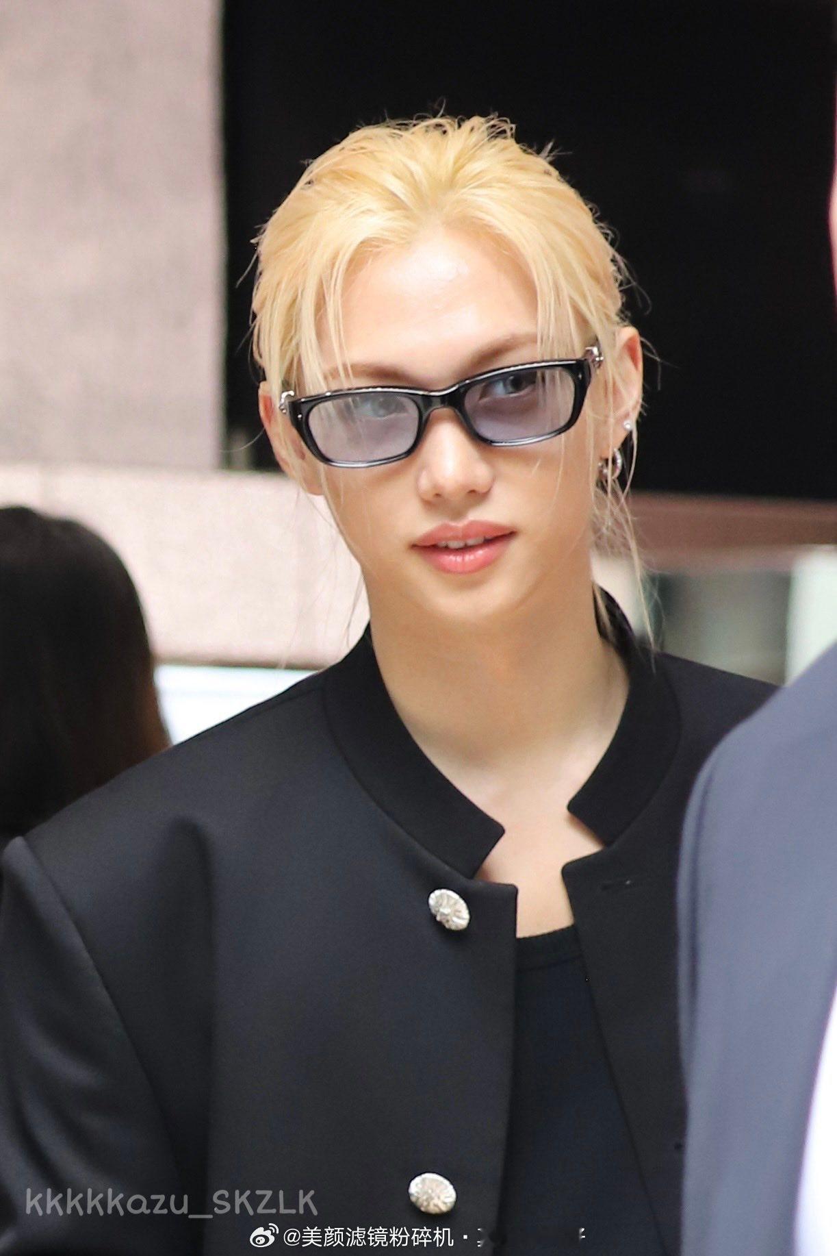 李龙馥felix今日GM活动饭拍预览 cr logo ​​​
