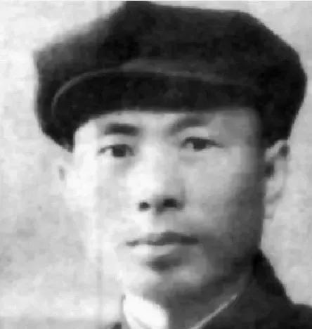 1952年，开封市委书记戴季英拍着桌子对秘书吼：“我这资历当省委书记绰绰有余！“