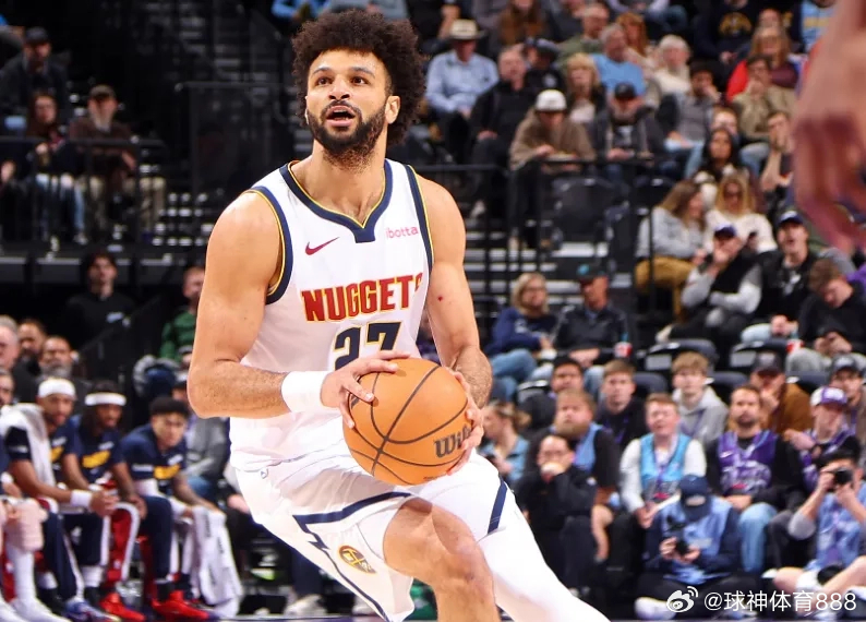 北京时间3月3日，NBA常规赛掘金客场对阵爵士，其中掘金是背靠背第二场。掘金上半