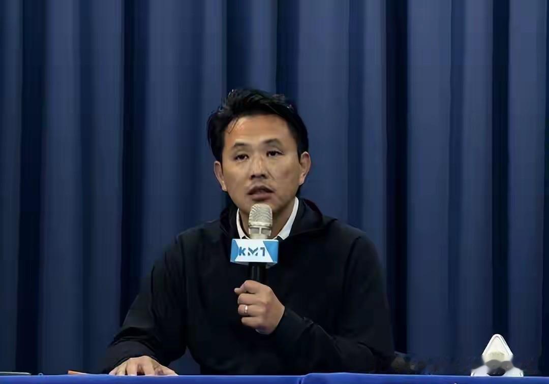 郑丽文团队又添强援！
尹乃菁正式离职，陈以信接班。
尹乃菁早在5月初就提交了辞呈