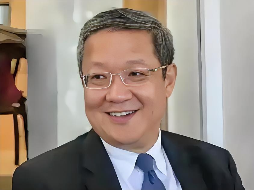 台湾名嘴介文汲给予韩国瑜窜美高度评价，称“取得了重大‘外交’突破”，而黄介正甚至