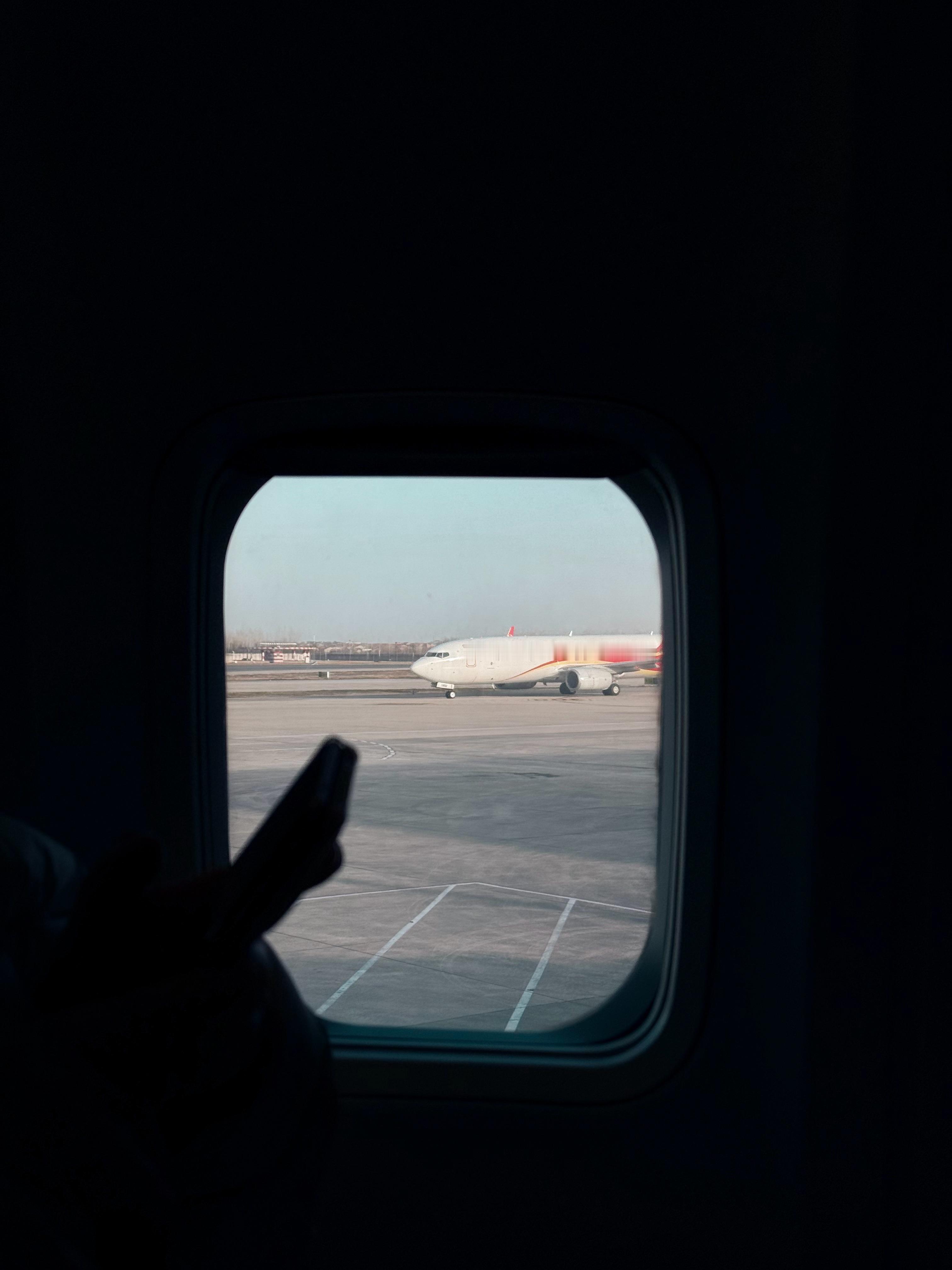 周末好啊朋友们！昨天北京车展暴走3万步今天继续干活五一之前是停不下来了又到周末了